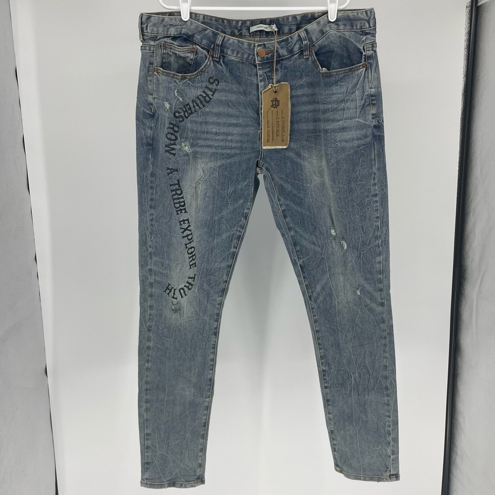 STRIVERS ROW NWT MEN’S SUGAR MAPLE DISTRESSED BLUE DENIM JEANS 40 - Picture 3 of 16